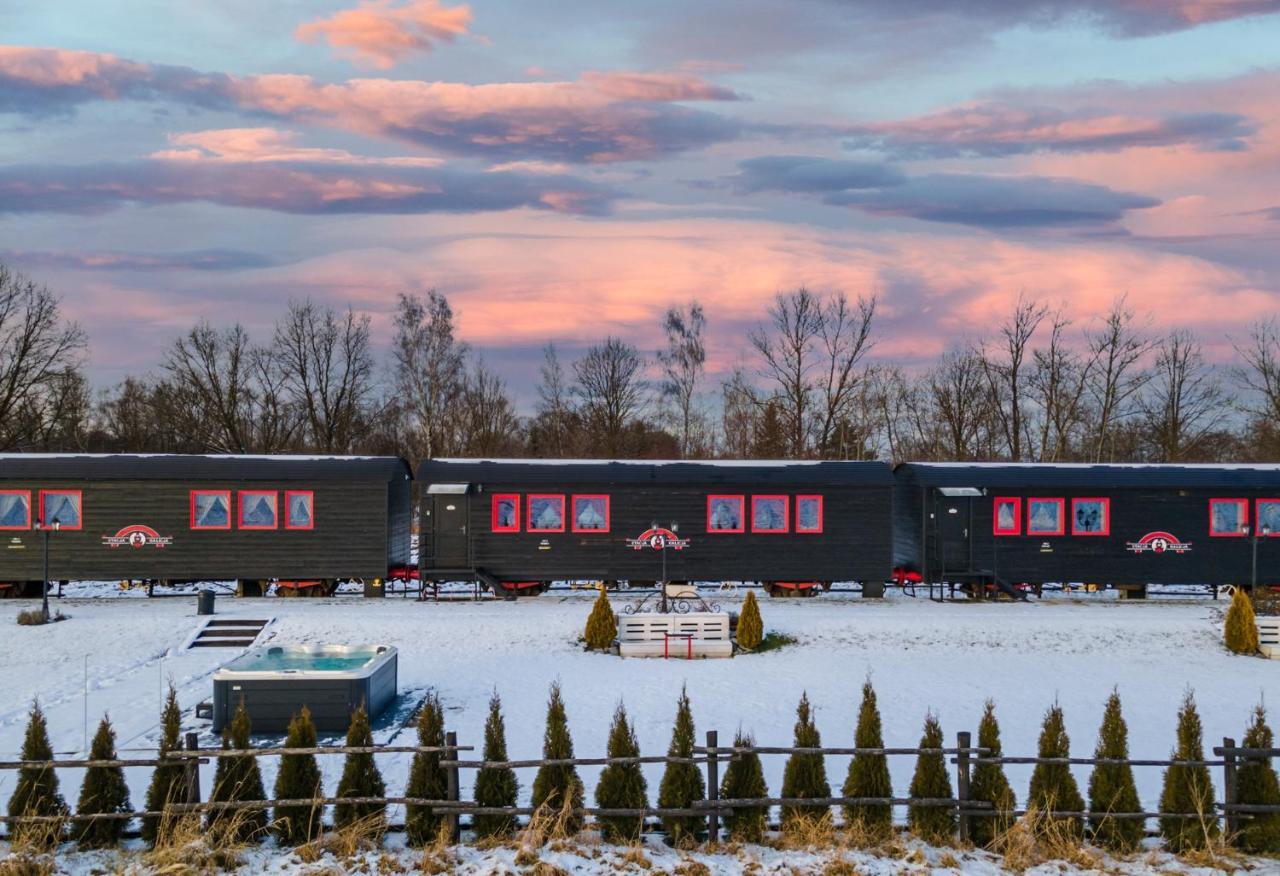 Stacja Galicja - Nocleg W Pociagu Blisko Energylandia Aparthotel Zator Bagian luar foto